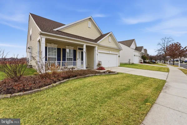 Property Slideshow image 2 of 35 | 67 pennington ct, Delanco, NJ, 08075