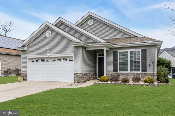 Property Slideshow image 3 of 39 | 2 daffodil dr, Tuckerton, NJ, 08087