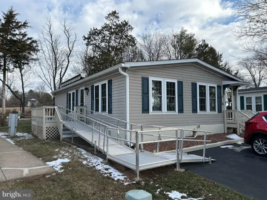 Property Slideshow image 2 of 5 | 734 aspen cir, Red Hill, PA, 18076