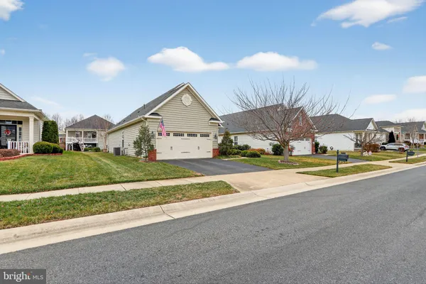 Property Slideshow image 2 of 26 | 9724 balls bluff dr, Fredericksburg, VA, 22407