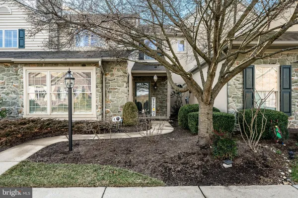 Property Slideshow image 2 of 35 | 435 laurel ridge path, Cochranville, PA, 19330