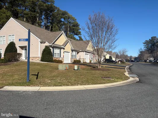 Property Slideshow image 3 of 16 | 35 hatteras st, Ocean Pines, MD, 21811