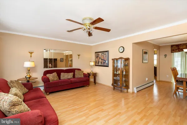 Property Slideshow image 3 of 28 | 52 castleton dr, Toms River, NJ, 08757