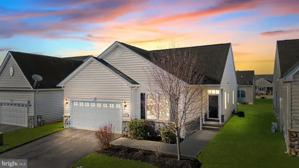 Property Slideshow image 2 of 31 | 25 hengst farm ln, Smyrna, DE, 19977