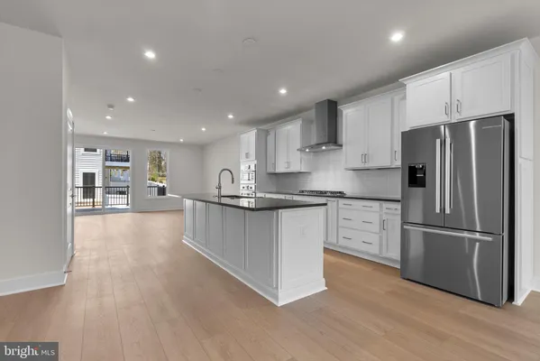 Property Slideshow image 2 of 31 | 44510 lowestoft sq # 21, Ashburn, VA, 20147