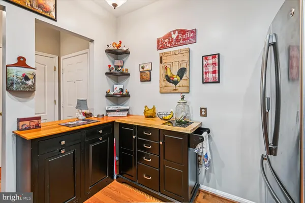 Property Slideshow image 3 of 69 | 8601 roaming ridge way unit 304, Odenton, MD, 21113