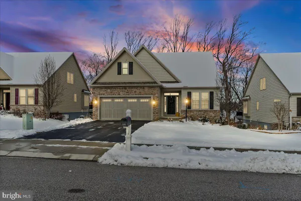 Property Slideshow image 3 of 35 | 254 honeycroft blvd, Cochranville, PA, 19330