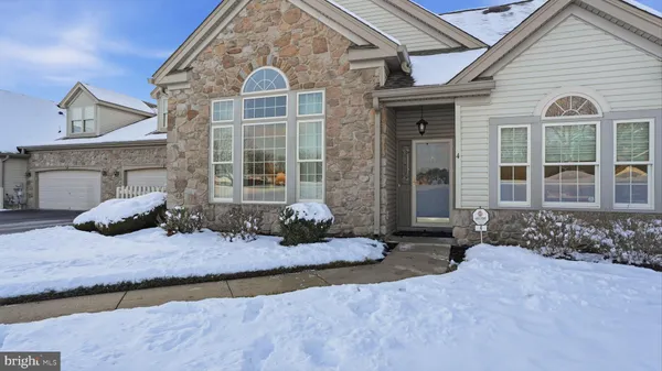 Property Slideshow image 3 of 33 | 4 legacy oaks dr, Richboro, PA, 18954