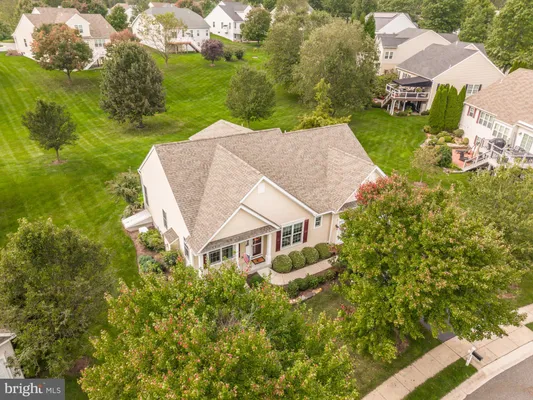 Property Slideshow image 3 of 18 | 424 westview dr, Avondale, PA, 19311