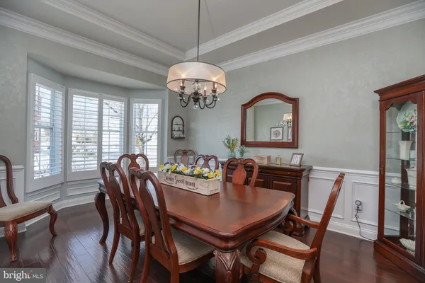 Property Slideshow image 3 of 36 | 232 polk way, Yardley, PA, 19067