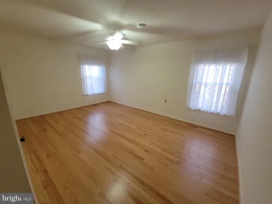 Property Slideshow image 2 of 27 | 2667 pemaquid ct, Annapolis, MD, 21401