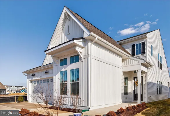 Property Slideshow image 2 of 29 | 528 warbler way, Chester, MD, 21619