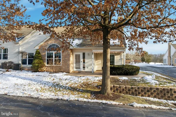 Property Slideshow image 3 of 31 | 49 cambridge ct, Souderton, PA, 18964