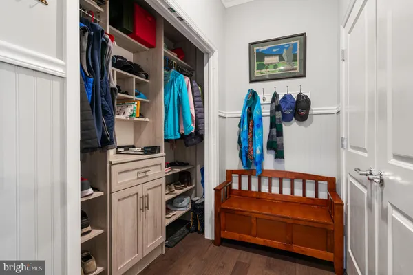 Property Slideshow image 3 of 41 | 2960 vaden dr # 2n-602, Fairfax, VA, 22031