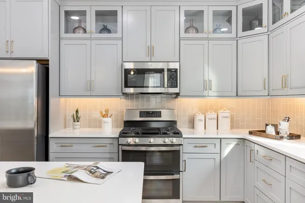 Property Slideshow image 2 of 11 | 3 fairmont ln, Dover, DE, 19904