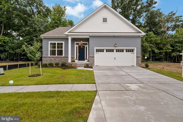 Property Slideshow image 2 of 28 | 113 gentle slope way, Gettysburg, PA, 17325