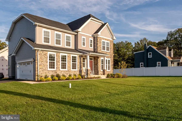 Property Slideshow image 3 of 33 | 5936 deborah jean dr, Elkridge, MD, 21075