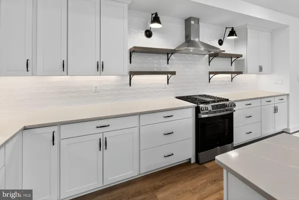 Property Slideshow image 3 of 29 | 36811 w old gate dr, Georgetown, DE, 19947