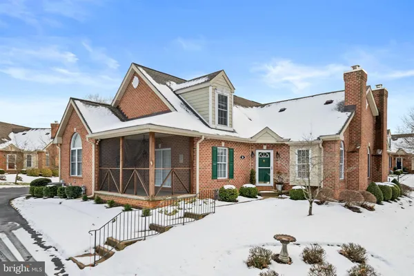 Property Slideshow image 3 of 44 | 26 lynthwaite farm ln, Wilmington, DE, 19803