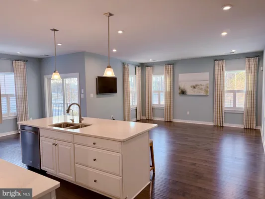 Property Slideshow image 3 of 31 | 16 thornton dr, Ocean View, DE, 19970