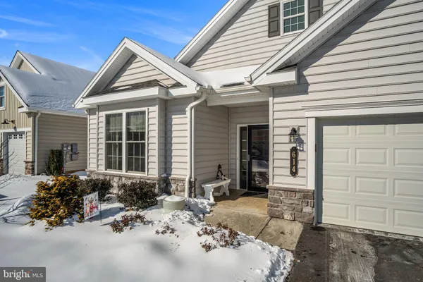Property Slideshow image 2 of 48 | 614 republic way, Mechanicsburg, PA, 17050
