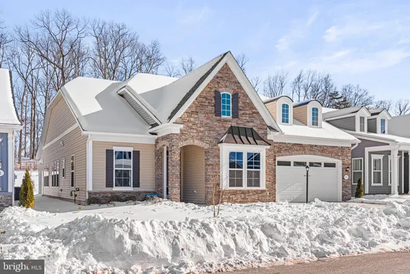 Property Slideshow image 3 of 52 | 395 quiet creek dr, Gettysburg, PA, 17325