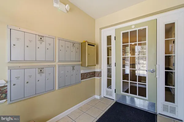 Property Slideshow image 3 of 41 | 8280 stone crop dr, Ellicott City, MD, 21043