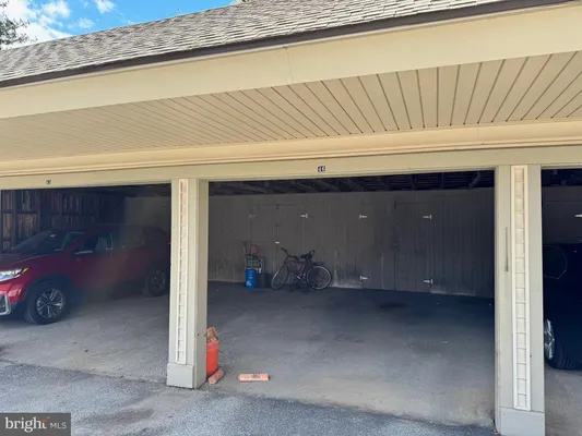 Property Slideshow image 3 of 9 | 46 ashton way, West Chester, PA, 19380