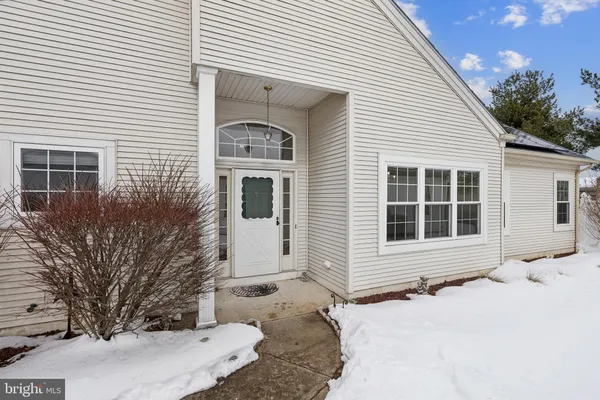 Property Slideshow image 2 of 12 | 87 halsted dr, Manchester Township, NJ, 08759