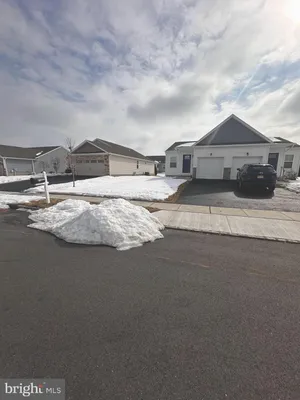 Property Slideshow image 2 of 14 | 120 jubilee dr, Clarksboro, NJ, 08020