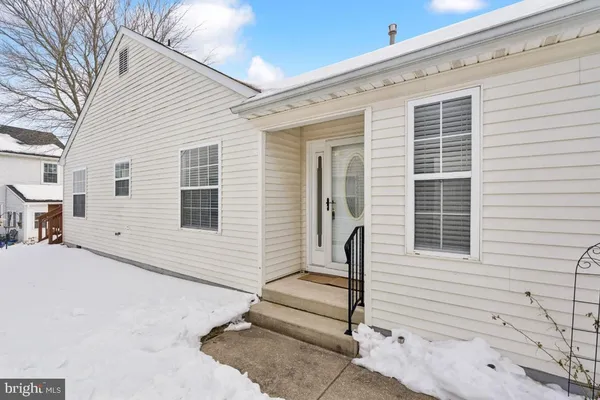 Property Slideshow image 3 of 25 | 631 barbados dr, Williamstown, NJ, 08094