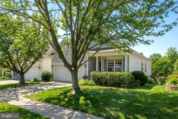 Property Slideshow image 2 of 84 | 6 buchanan dr, Fredericksburg, VA, 22406