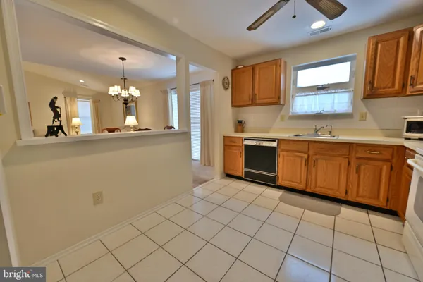 Property Slideshow image 3 of 51 | 12 windmill ct, Columbus, NJ, 08022