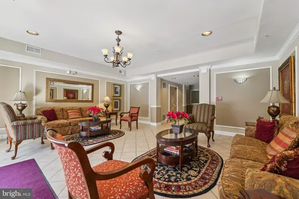 Property Slideshow image 2 of 40 | 2550 kensington gdns 207, Ellicott City, MD, 21043