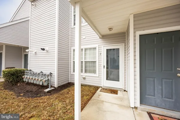 Property Slideshow image 2 of 42 | 11427 manklin creek rd 7, Ocean Pines, MD, 21811