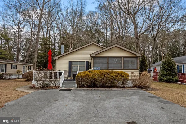 Property Slideshow image 2 of 45 | 26453 cottontail cv, Millsboro, DE, 19966