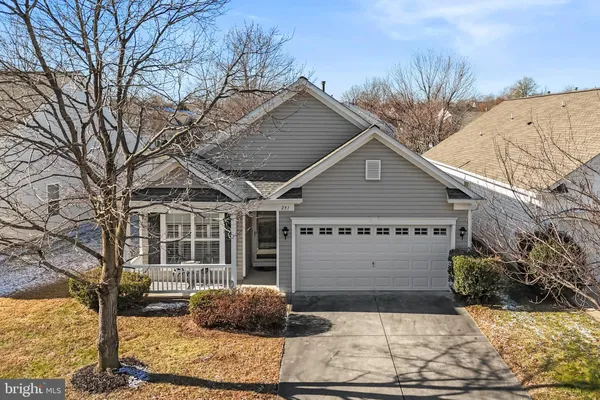 Property Slideshow image 2 of 32 | 291 bridgewater cir, Fredericksburg, VA, 22406