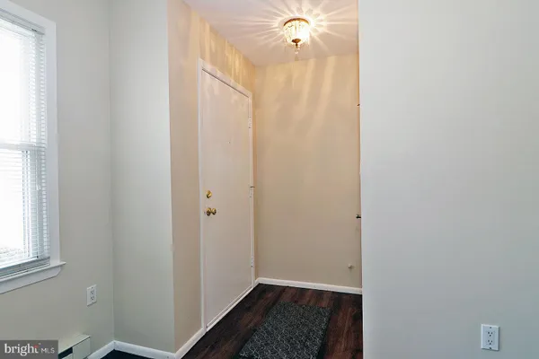 Property Slideshow image 3 of 37 | 23 abbey rd, Brick, NJ, 08723