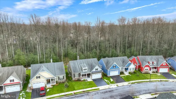 Property Slideshow image 3 of 77 | 322 mariners cir, Milton, DE, 19968