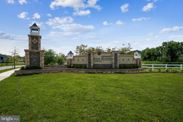 Property Slideshow image 2 of 32 | 1000 herons nest way 23, Chester, MD, 21619