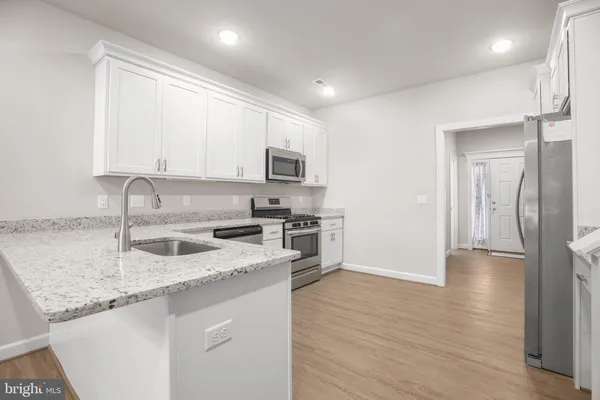 Property Slideshow image 3 of 28 | 5711 finley rose ct, Fredericksburg, VA, 22407