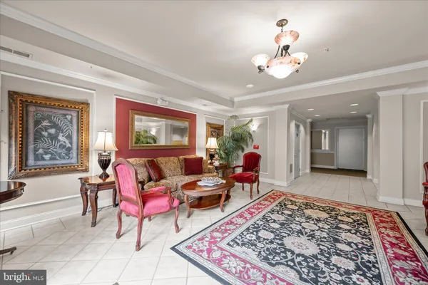 Property Slideshow image 2 of 35 | 2510 kensington gdns 301, Ellicott City, MD, 21043
