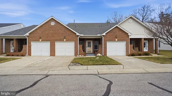 Property Slideshow image 3 of 3 | 926 perry landing ct, Annapolis, MD, 21401