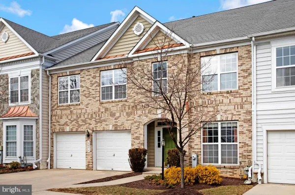 Property Slideshow image 3 of 71 | 8856 warm granite dr 41, Columbia, MD, 21045