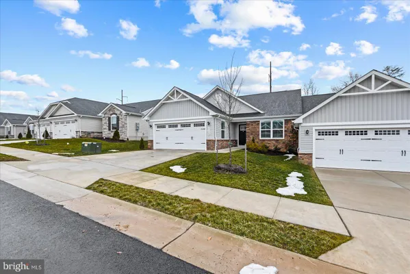 Property Slideshow image 3 of 34 | 35150 daisy way, Locust Grove, VA, 22508