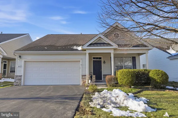 Property Slideshow image 2 of 26 | 1107 maxwell mnr, Warwick, PA, 18974