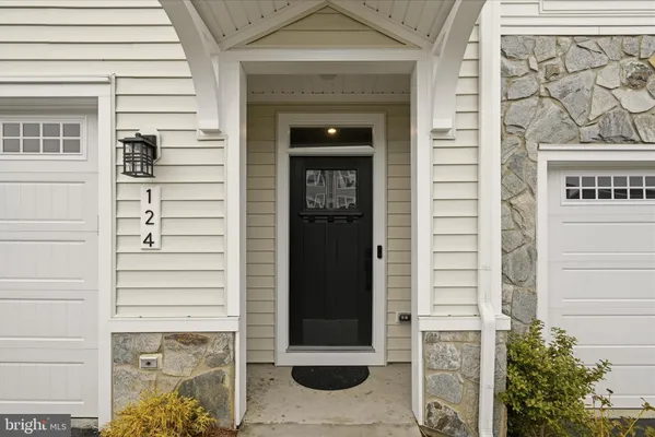 Property Slideshow image 2 of 81 | 124 checkerspot way, Lake Frederick, VA, 22630