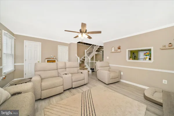 Property Slideshow image 2 of 38 | 5 spangler ct, Thurmont, MD, 21788