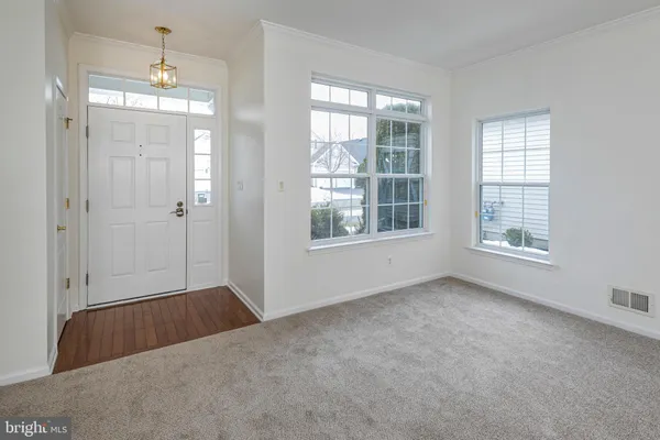 Property Slideshow image 2 of 23 | 53 honeyflower ln, Princeton Junction, NJ, 08550