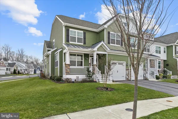 Property Slideshow image 3 of 68 | 322 arch st, Milton, DE, 19968